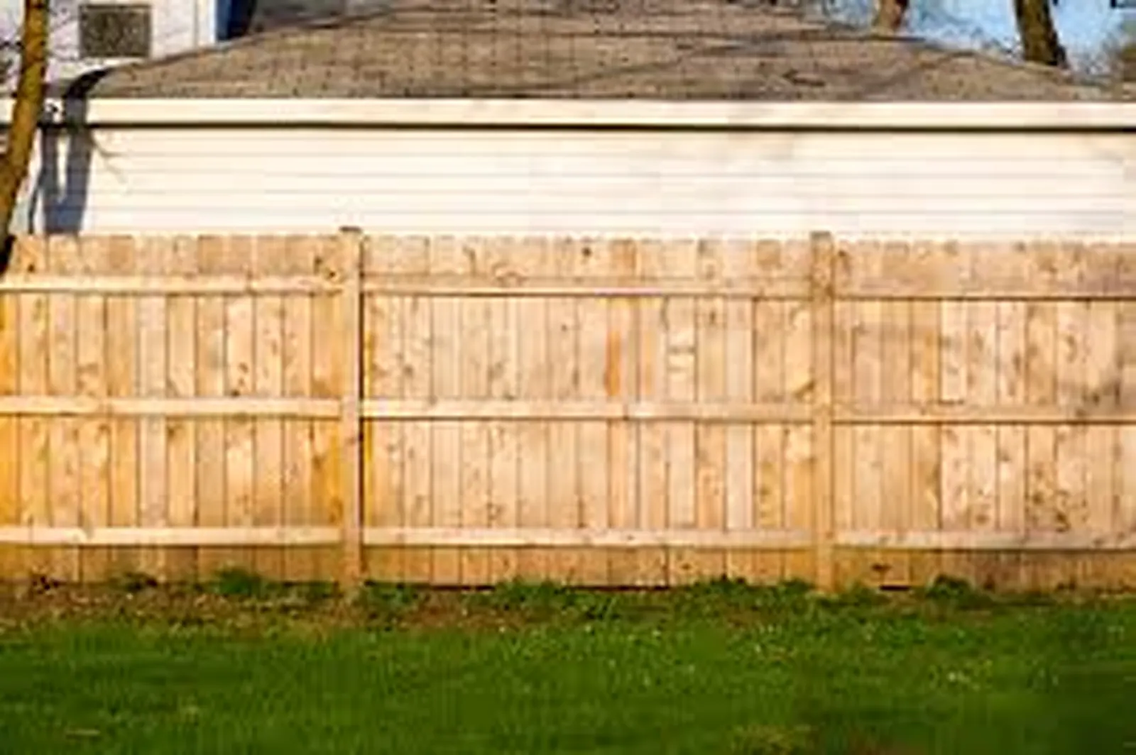 Wood Fence project by Excalibur Fence and Iron Works