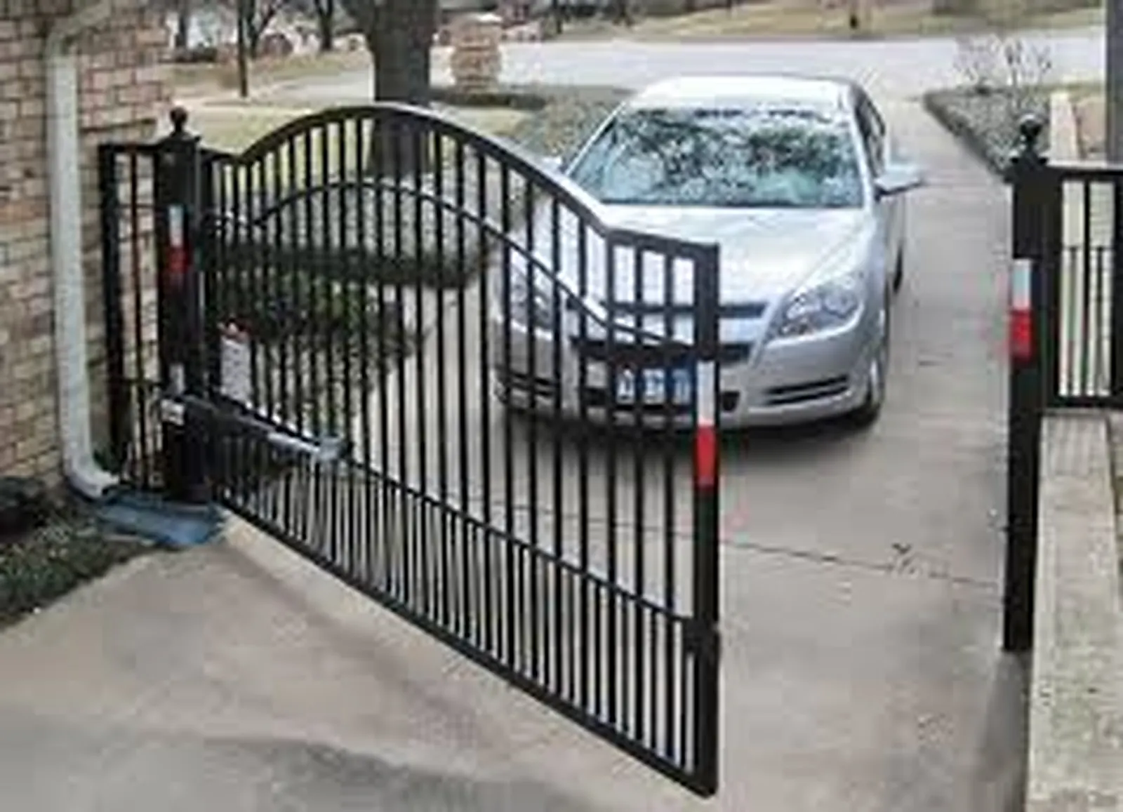 Electric Gate project by Excalibur Fence and Iron Works