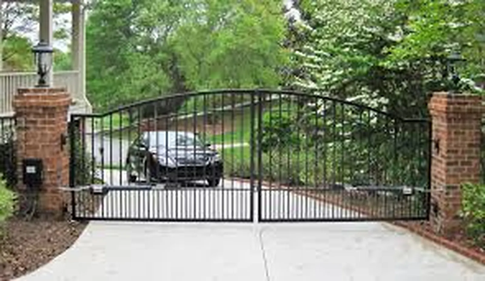 Electric Gate project by Excalibur Fence and Iron Works